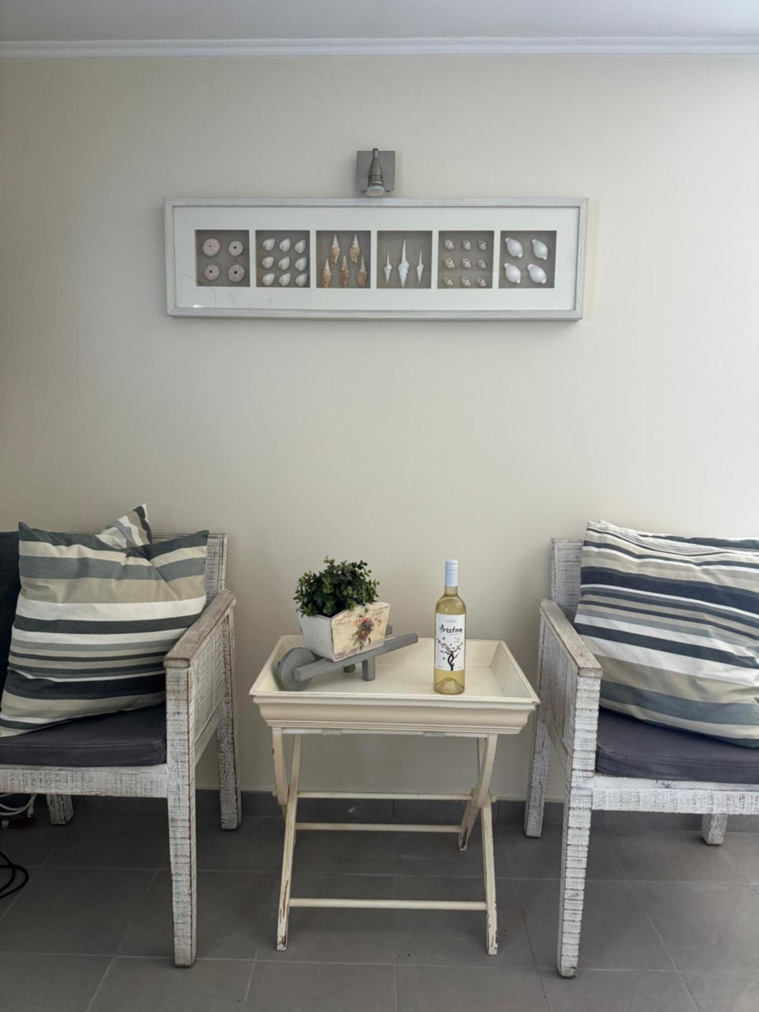 Poros Town Kasteli Suite מראה חיצוני תמונה